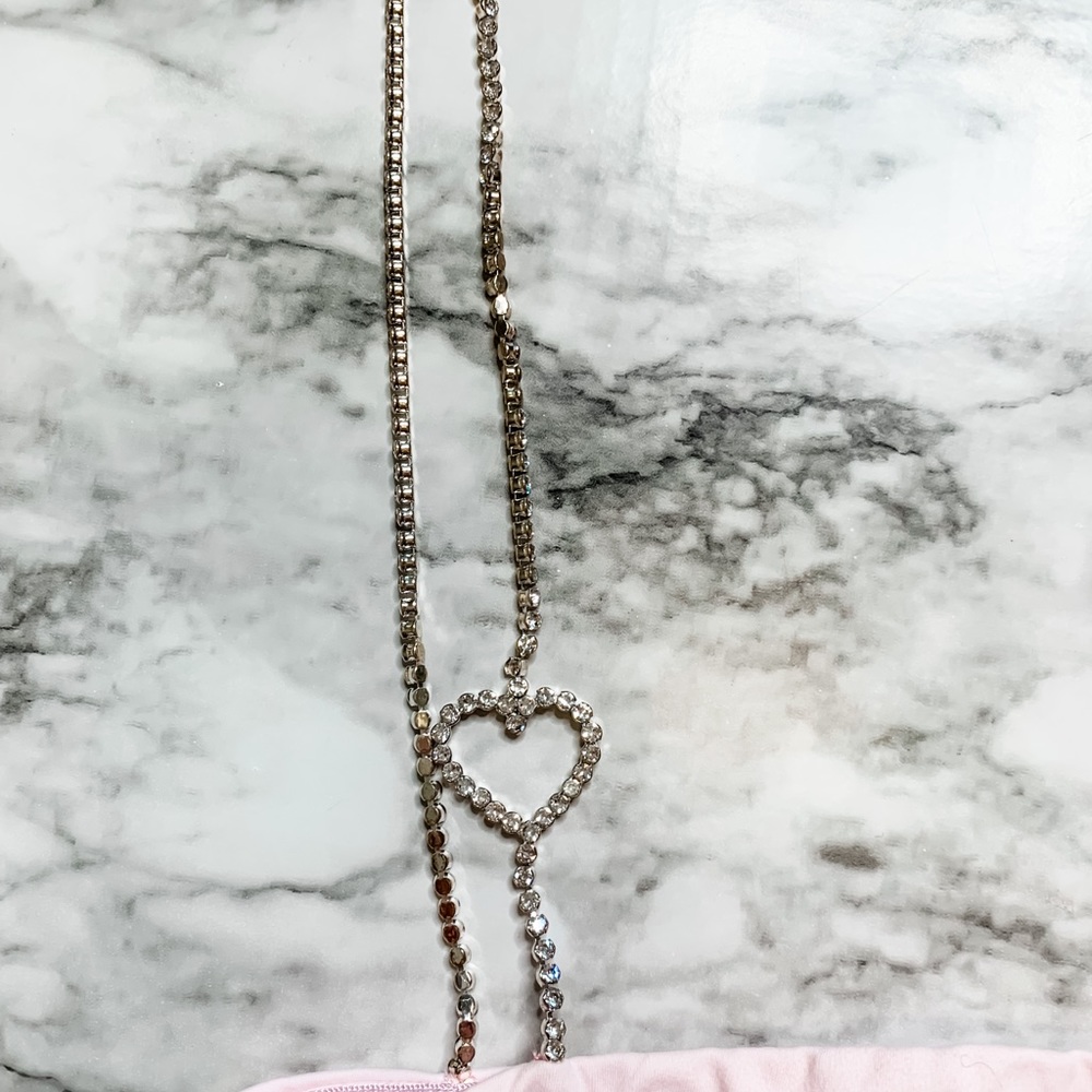 Meshki Heart Chain Strap Crop Top 💘 - Picture 3 of 15
